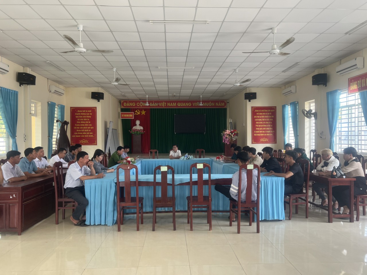 Quang cảnh buổi lễ 